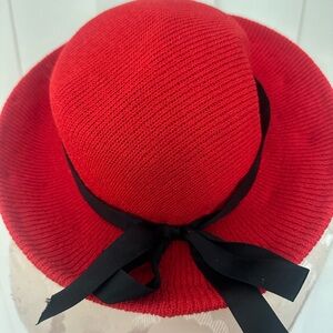 Elegant Red Women's Vintage Hat with Black Ribbon & hair comb!